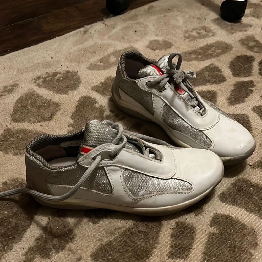 Vintage Prada America’s Cup White Sneaker size 39.